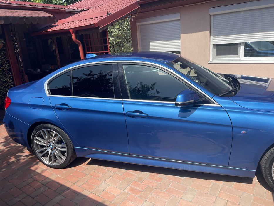 BMW Seria 3 320d xDrive Packet M 2016