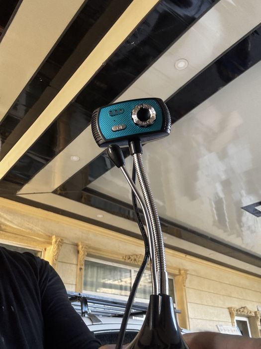 Веб камера сотилади