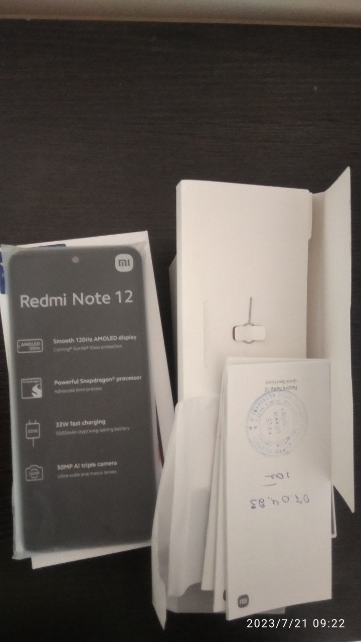 Redmi Not 12 Sotiladi !! Kelishamiz
Karobka dakumenti bor 
Xotirasi 12