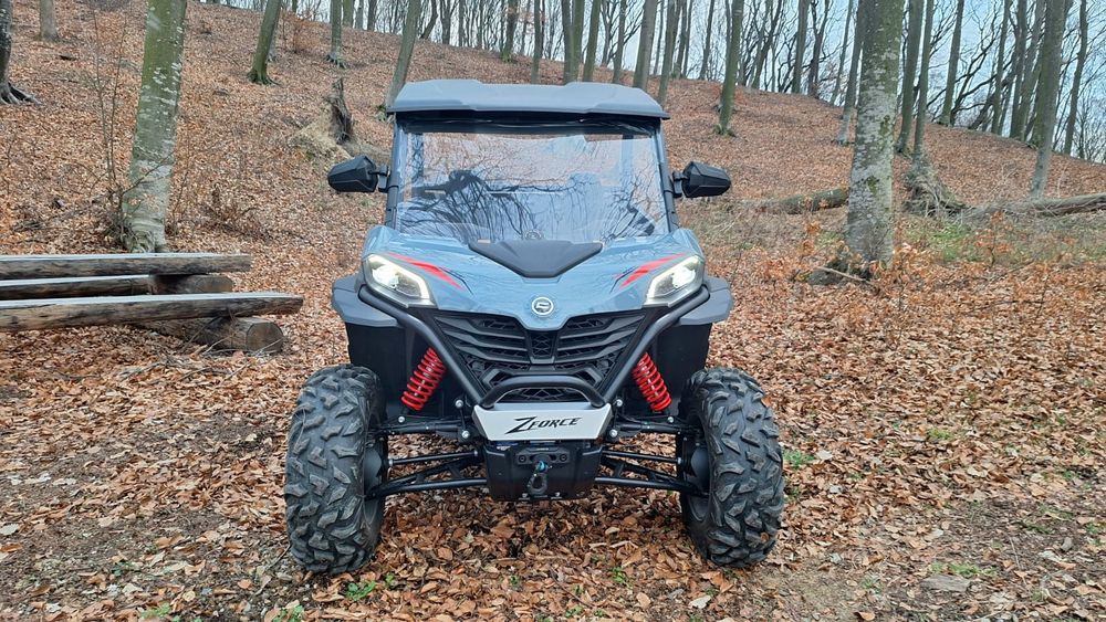 Cf MOTO Z Force Sport