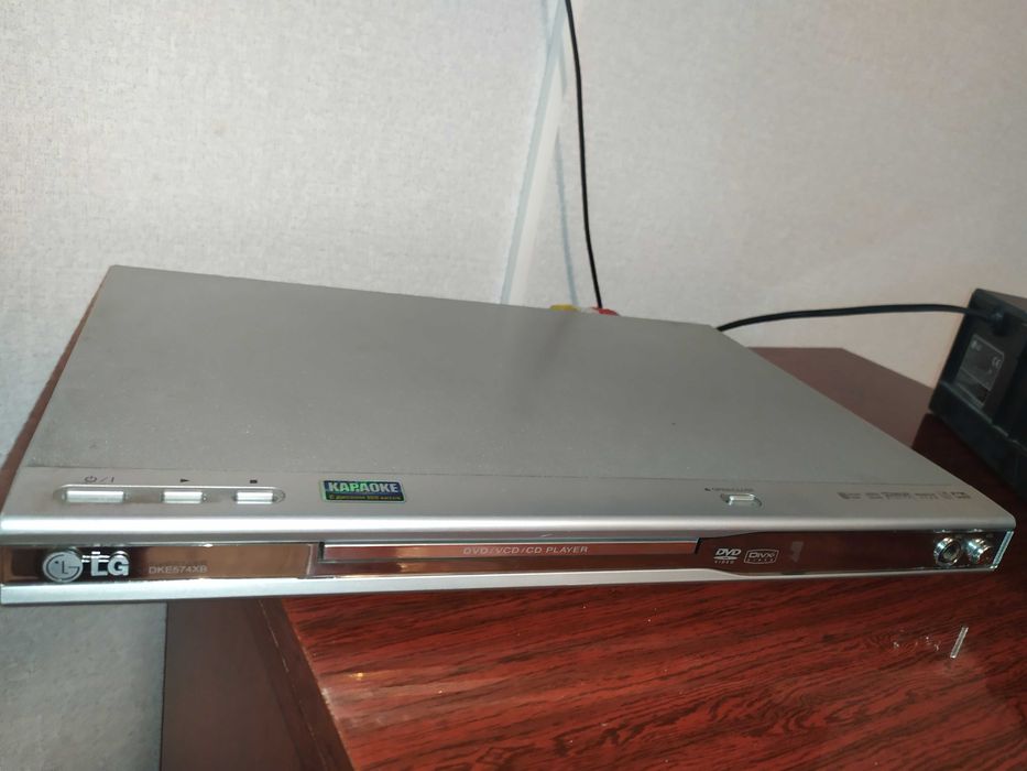 DVD-проигрыватель