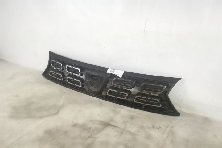 Grila Centrala Radiator Originala In Stare Buna Dacia Duster 2 2018 20