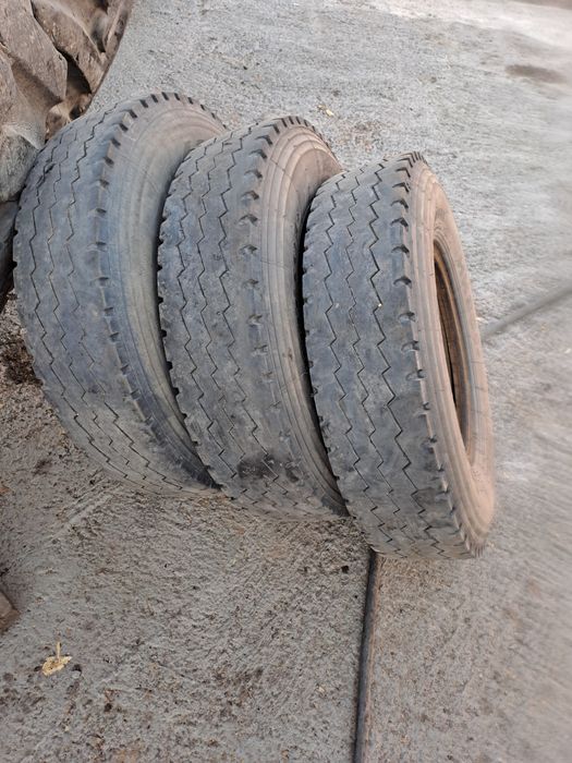 Продам покрышки 3 штуки