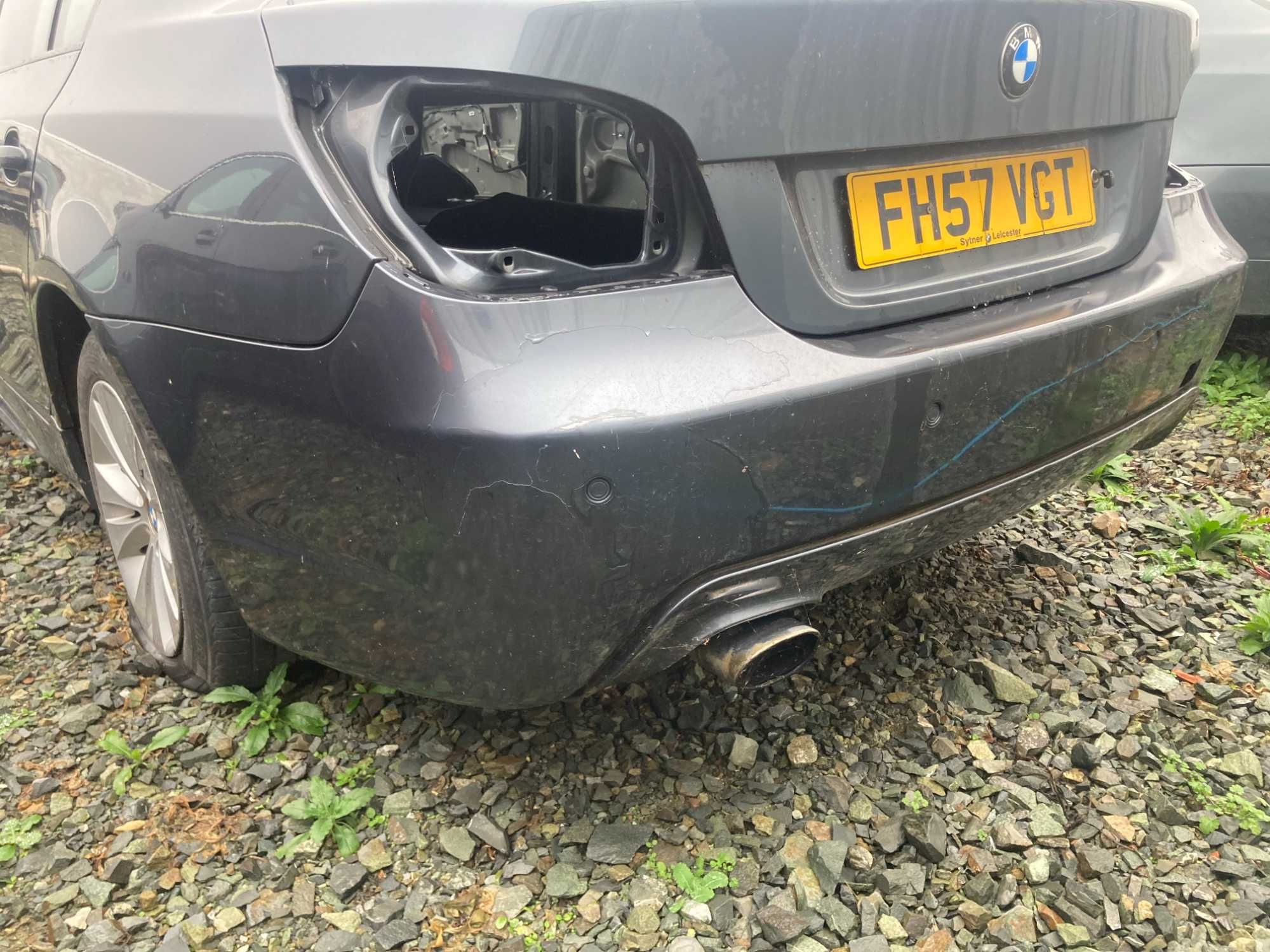 Задна М броня бмв е60 седан bmw e60