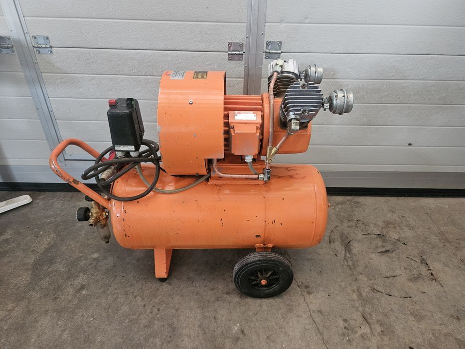 Професионарен Немски Трифазен компресор BOGE