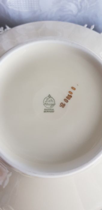 Supieră din portelan,