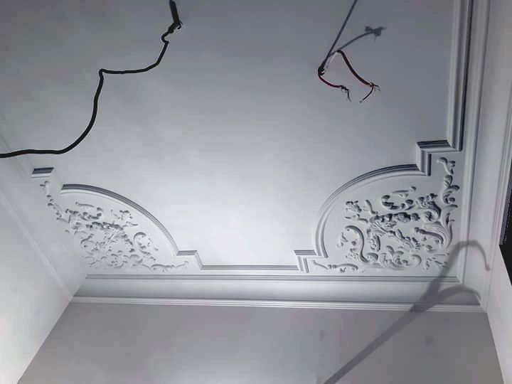 Лепнина для фасада и внутреннюю работу тяга лепка гипс фасад