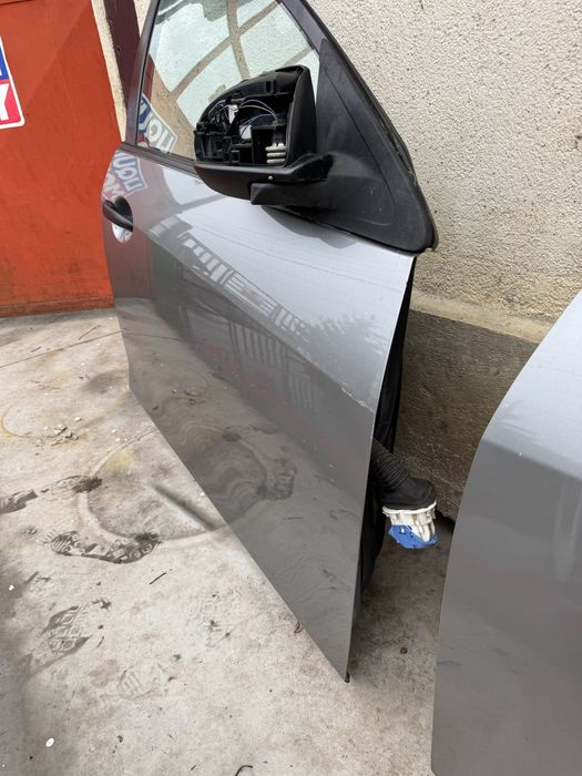 Usa stanga dreapta fata gri complet echipata Mazda 3 BL 2009-2013