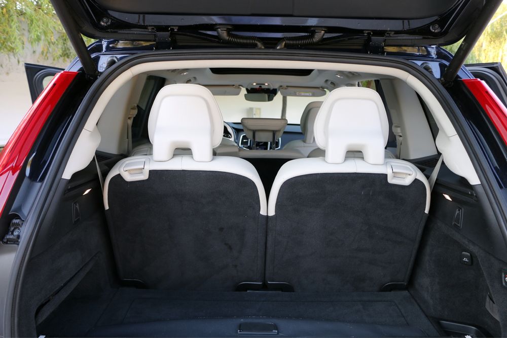 Volvo XC90 2.0D 232 cp. 4xD D5 7 LOCURI INSCRIPTION