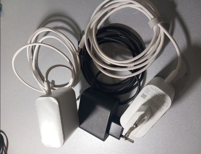 . Оригинал на колонку Алиса - блок питания Зарядка, шнур.