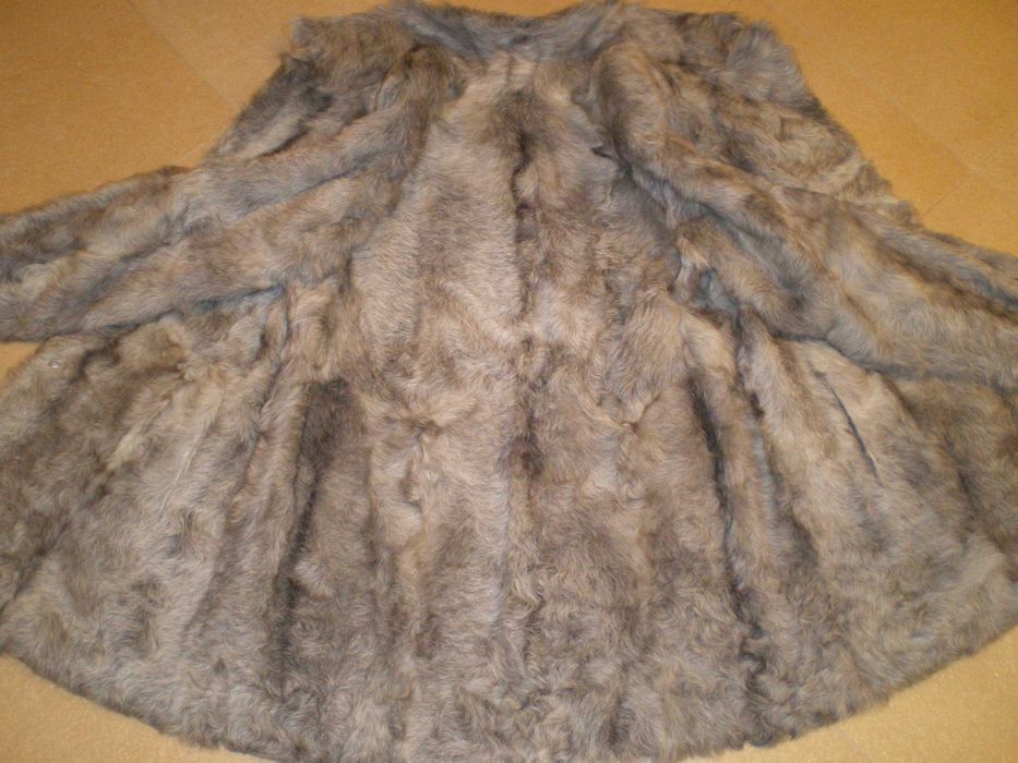 Haina ied mongolez, blana naturala 44, impecabila