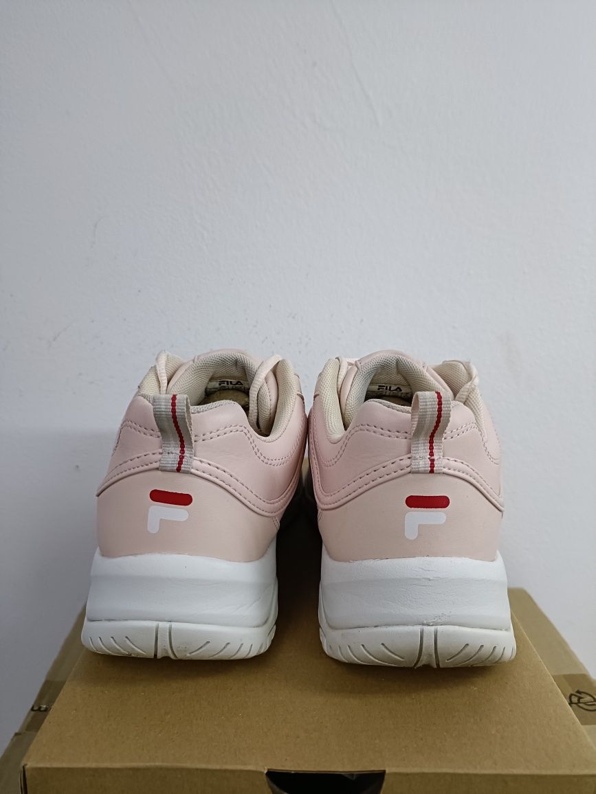 Fila Strada Low номер 40