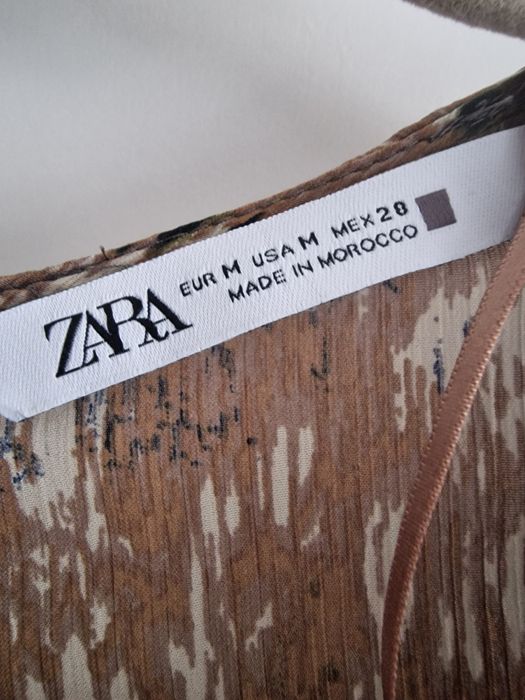 Рокля Zara / M размер