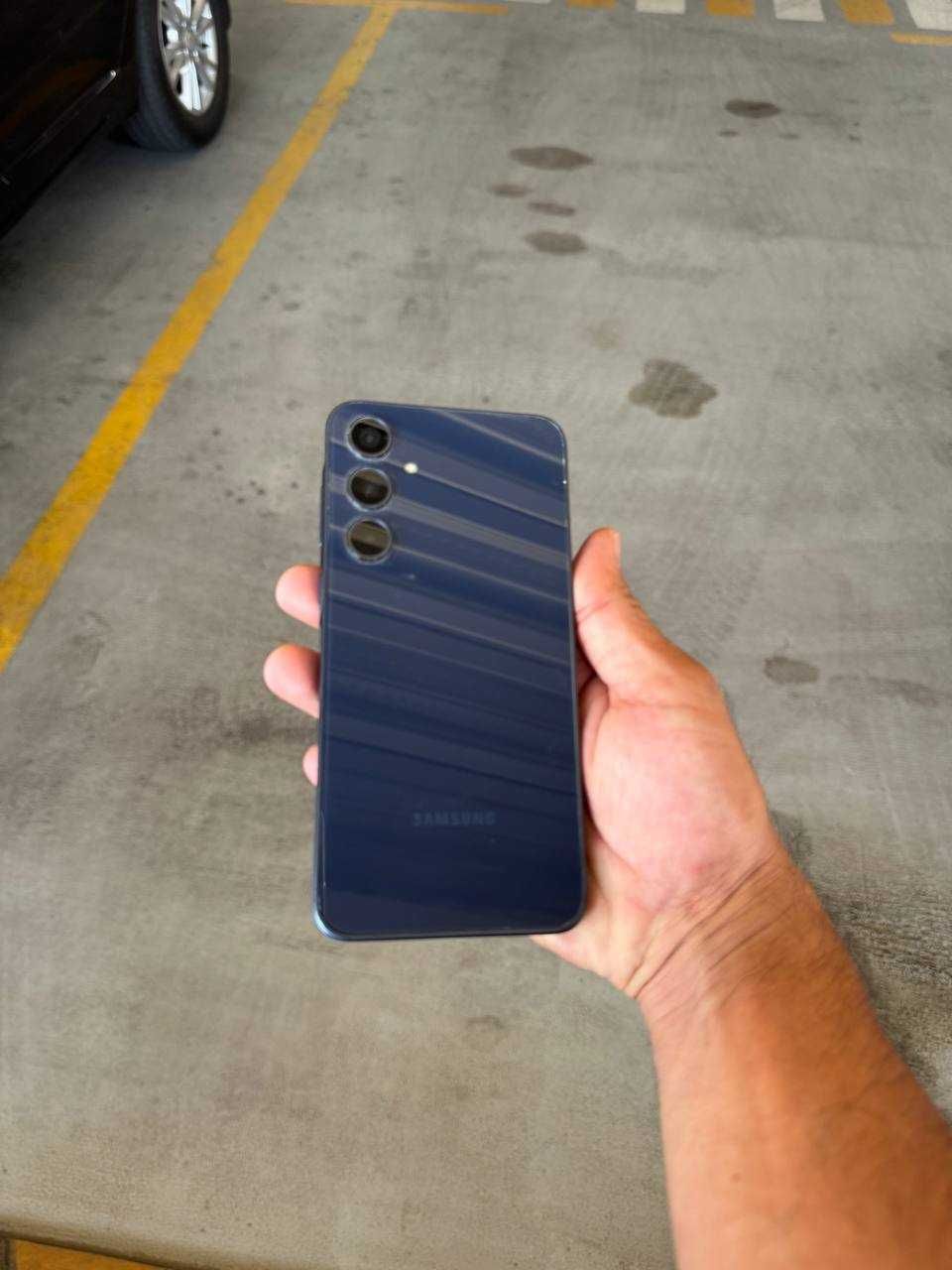 Samsung a35 sotiladi