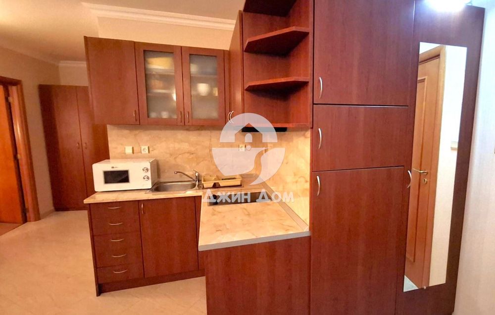 Продава се Двустаен апартамент в к.к. Слънчев бряг - 69 кв.м за 1196 €/кв.м - Снимка #4