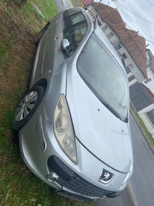 Vând mașină Peugeot 307