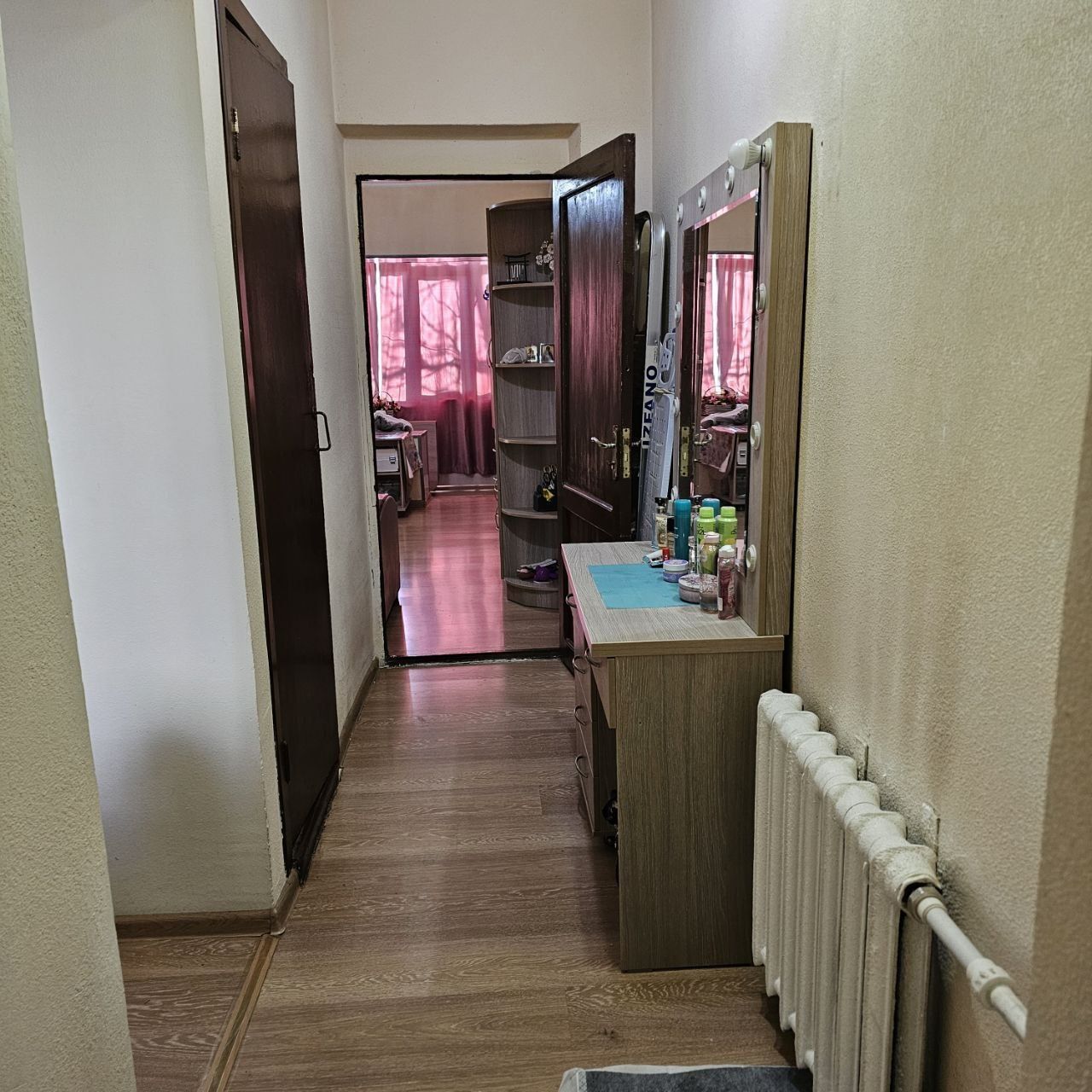 1 honali uy sotilvoti, Buyuk Ipak Yo'li (Maksim Gorukiy) Anor bank