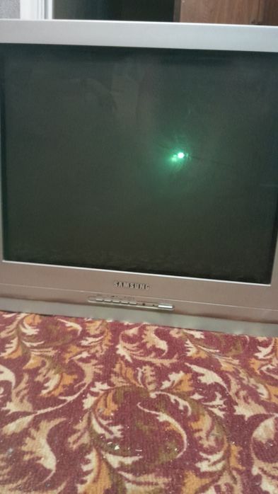 Продам телевизор