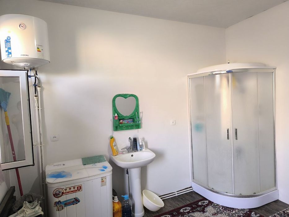 Yangi qurilgan xovli sotiladi