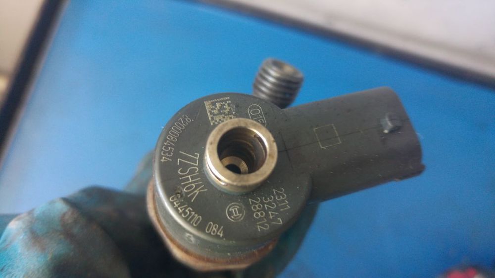 Injector renault laguna 2 espace vel satis avantime 2.2 dci 0445110084 8200084534