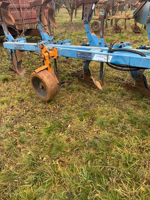 Vand Plug cu patru brazde