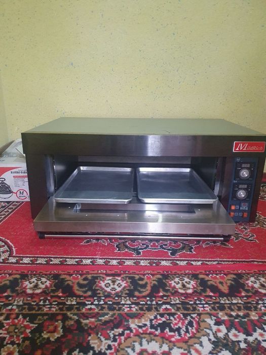 Духовка MILDRTCH новий