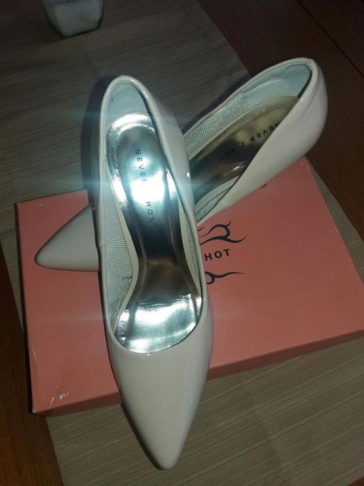 Pantofi dama model lacuit