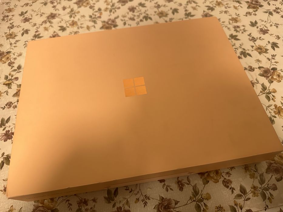 Microsoft Surface Laptop 7th Edition Snapdragon x Plus