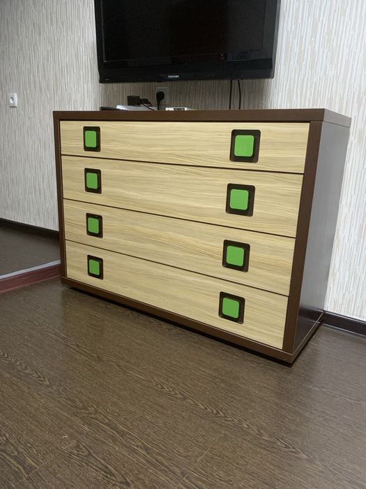 Комод продам самовывоз