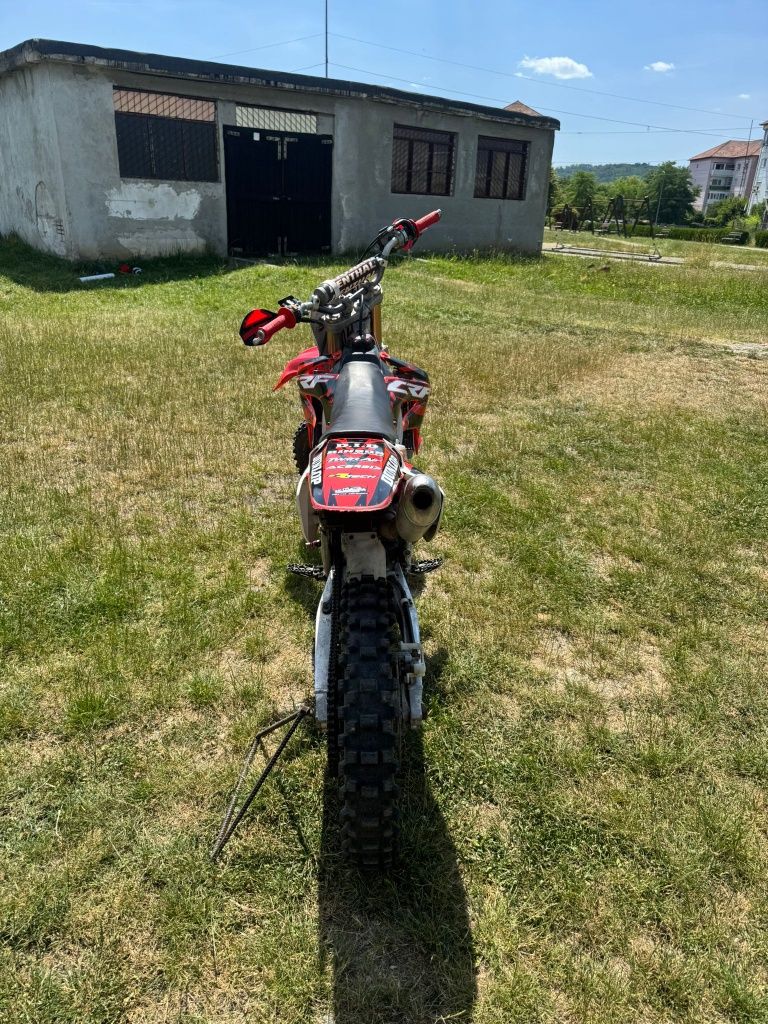 Vând honda 450 cm