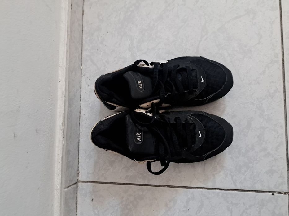 Adidasi nike originali