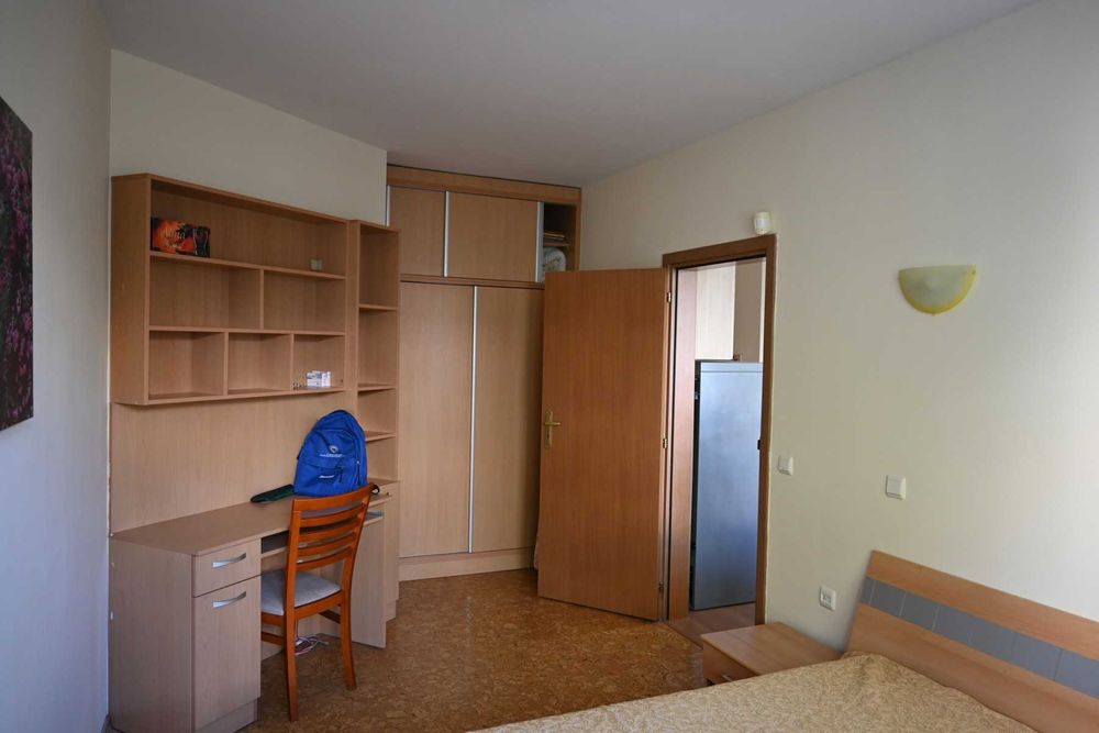 Продава се Тристаен апартамент в Бургас, Лазур - 82 кв.м за 2263 €/кв.м - Снимка #8
