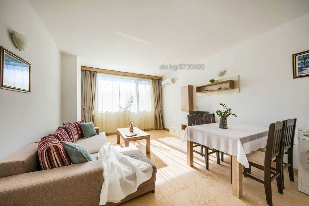 ТОП НАЕМ / Първа линия Южен Плаж с басейн и паркомясто, Кристал Б02