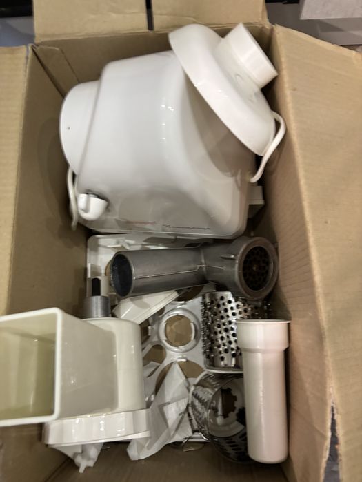 Мясорубка электрическая