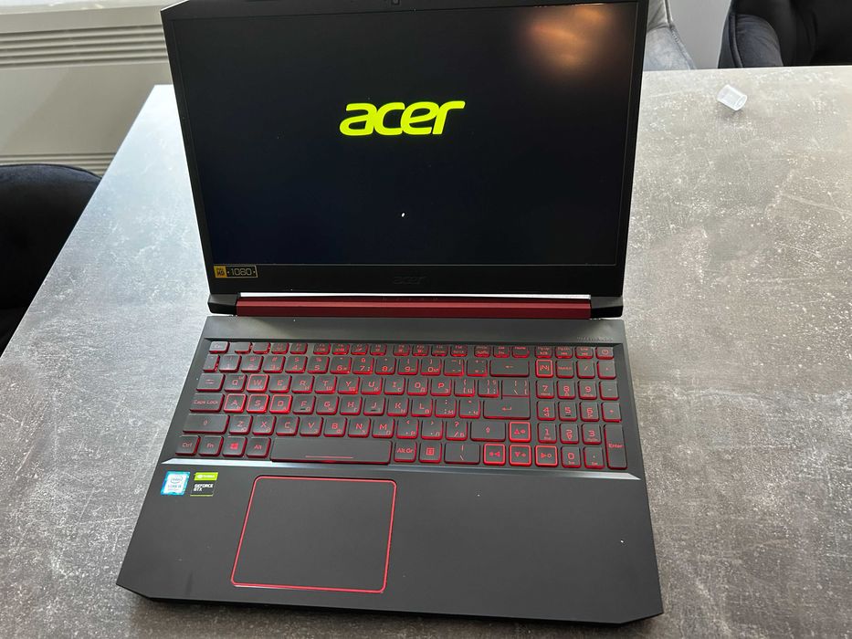 Acer Nitro 5 (AN515-54-54WF)