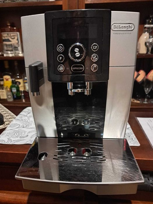 Expresor De’Longhi Cappucino ECAM 24.450.S