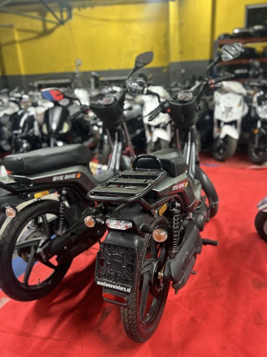 Bye bike scuter limitat le 25km/h fara permis