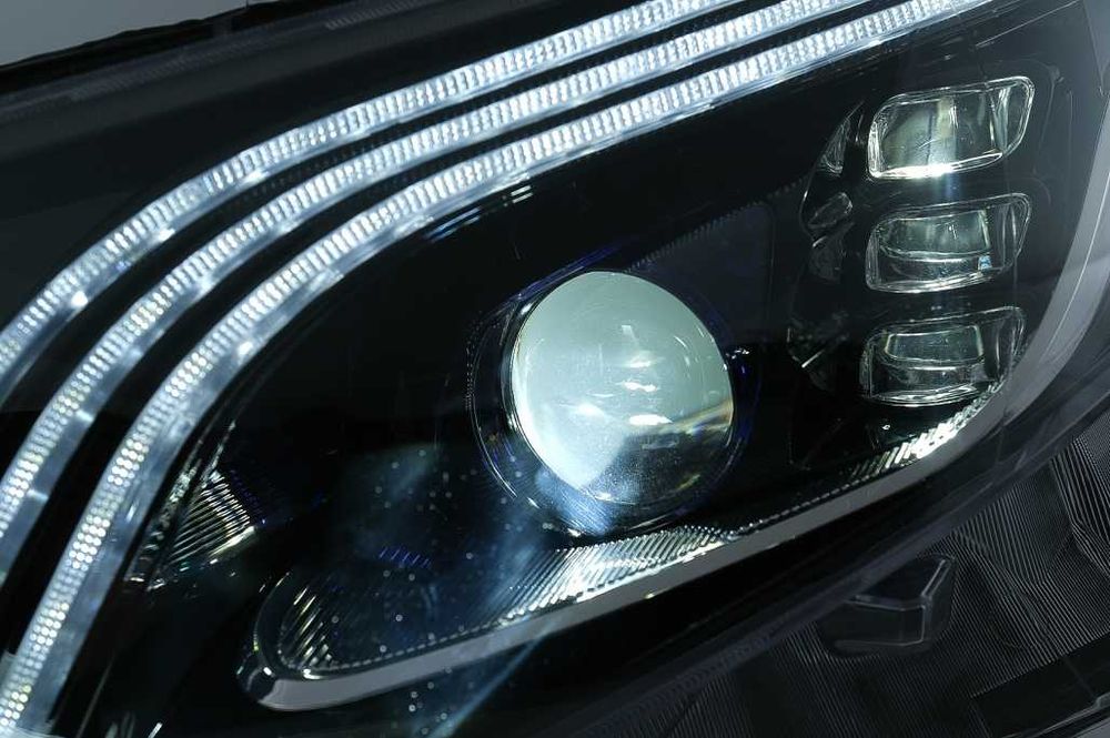 Faruri Full LED Mercedes V-Class W447 (2016-2020) MBH Design