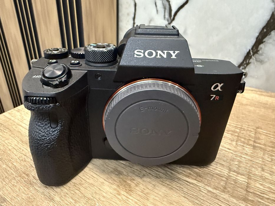 Фотокамера Sony Alpha A7r 4 ILCE-7RM4 Body черный