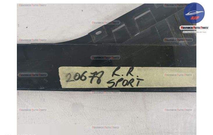 Exterior Орнамент/Декорация на Стълб на Врата Дясна Задна оригинален Л