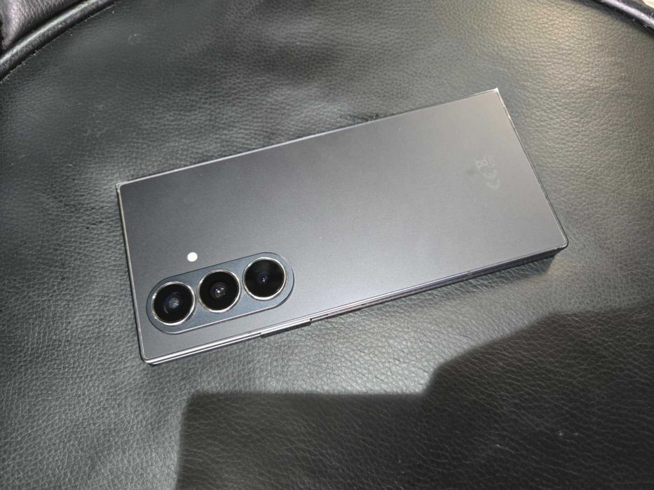 Samsung Z Fold 7 12/256gb