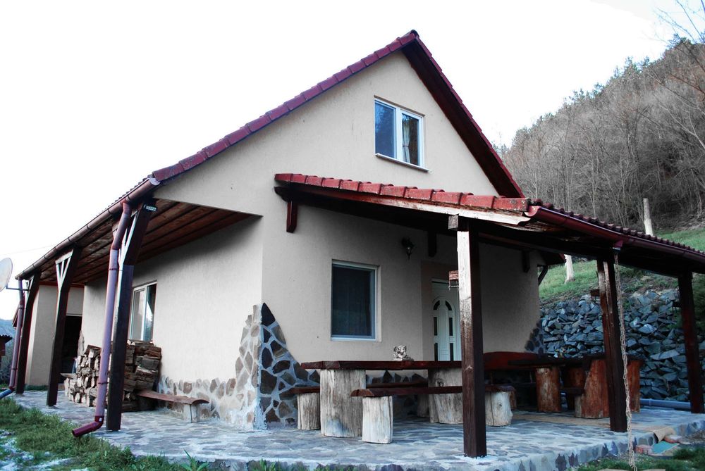 vand sau schimb imobil de locuit constructie noua 116 mp+anexa+teren