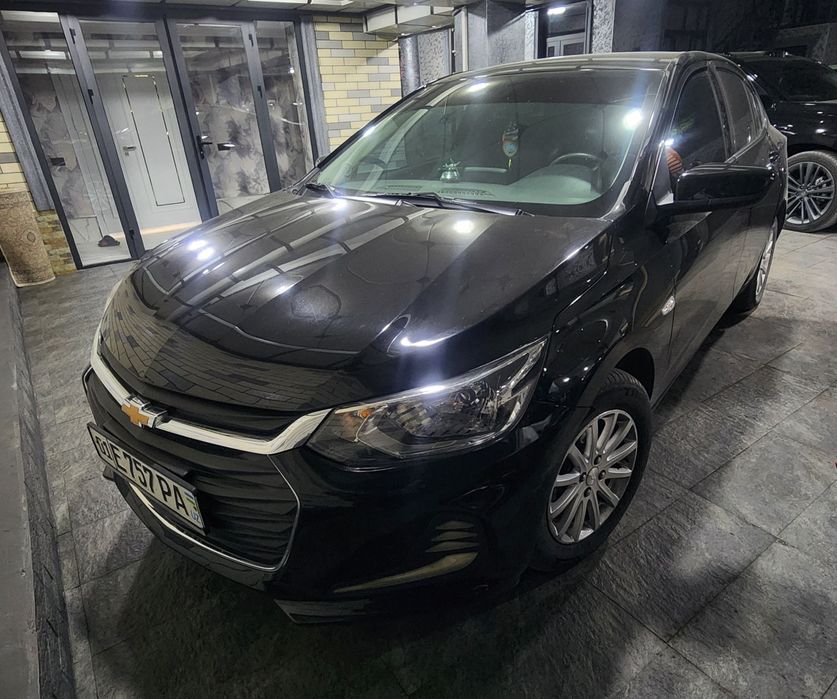 Onix LT srochno sotiladi