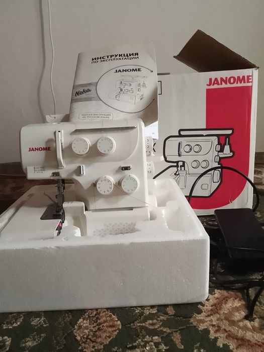 Оверлок Janome новый пайдаланылмаған дакумент корапкасы бар