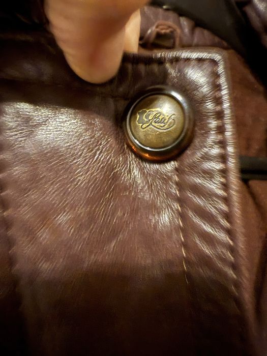 Кожено яке с качулка от естествен косъм