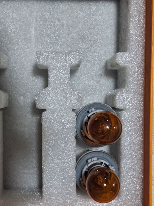 Автомобильной лампа OSRAM BILUX GERMANY