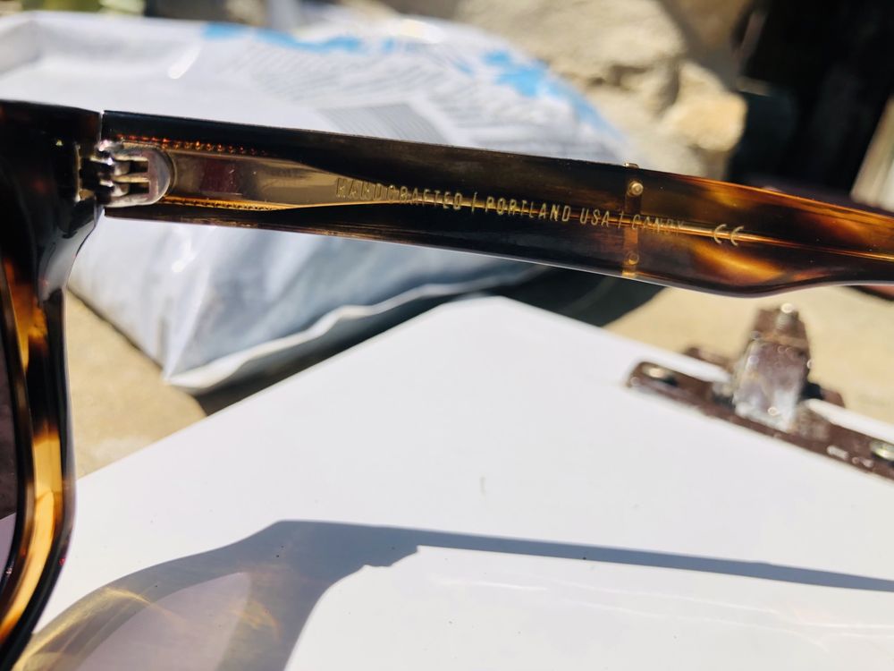 Слънчеви очила Shwood Eyewear