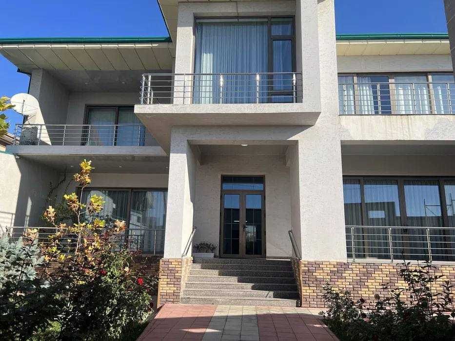 Продается Евро дом Кибрайский район  905м2