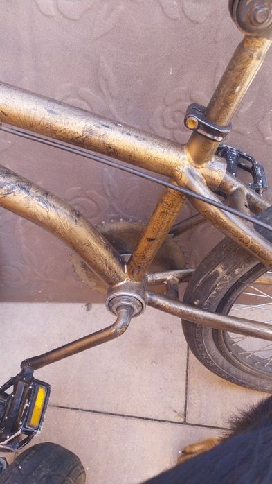 Bicicleta bmx  pt 10-12 ani