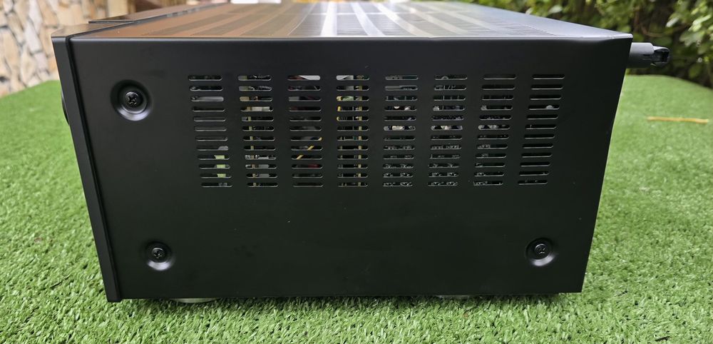 Усилвател Marantz SR5012